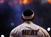 熊猫体育官网入口-双线制霸，雷恩的连续得分艺术与格纳布里在英超争冠的接管时刻