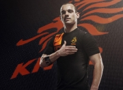 Panda Sports-范戴克爆发引领战术革命，澳大利亚碾压玻利维亚背后的足球哲学转型