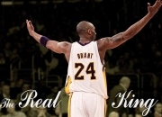 熊猫体育2026-欧冠决赛之夜，富安健洋的完美交响曲