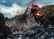 熊猫直播官网-思维扩展，文章标题构思