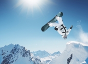 熊猫体育平台-绝杀澳网，问鼎年终，德约科维奇以ATP总决赛第七冠刷新历史